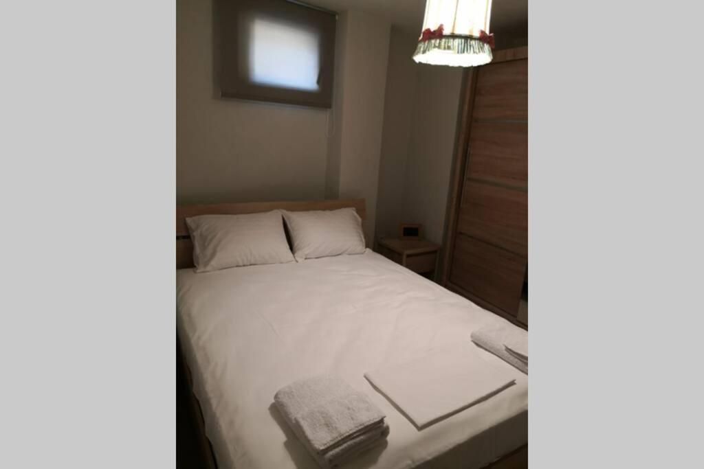 Apartamento Cozy House With Garden In The Old Town Tesalónica Exterior foto